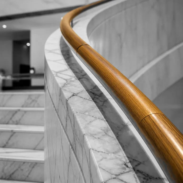 Luxury Hotels Where Architecture Drives the Booking: Design That Earns the Detour